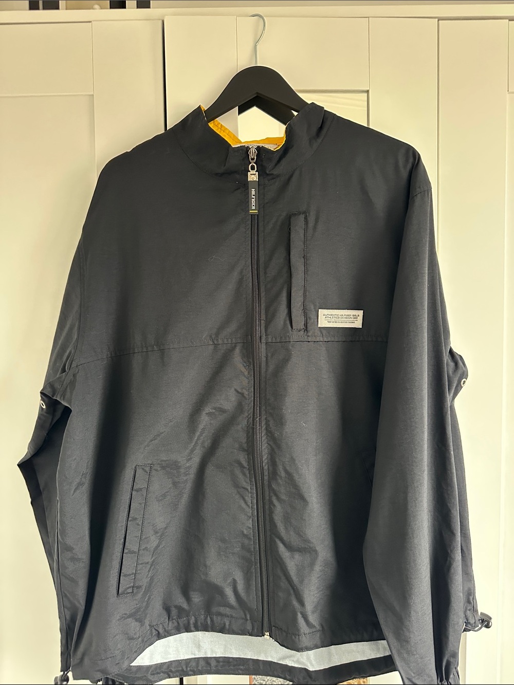 Men's Tommy Hilfiger  Black Lightweight Zip-Front Jacket - Casual Outerwear